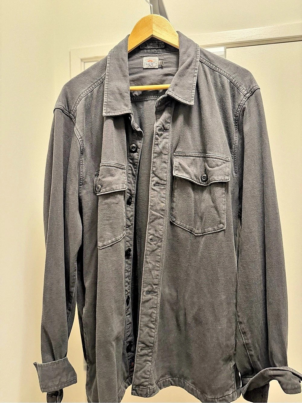 Faherty Legend Sweater Shirt Men's Gray Shirt Size Medium